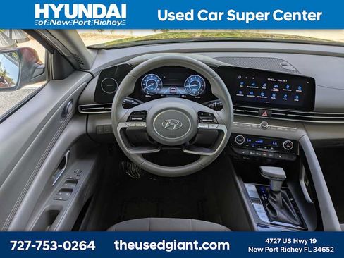 Certified 2023 Hyundai Elantra SEL w/ Convenience Package FWD image 15