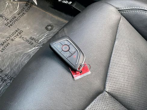 Used 2021 Chevrolet Corvette Stingray Preferred Cpe w/ Z51 Performance Package image 12