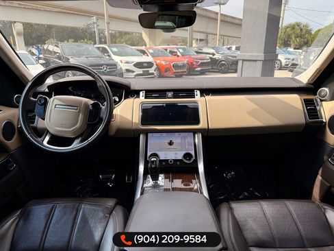 Used 2018 Land Rover Range Rover Sport HSE Dynamic image 40