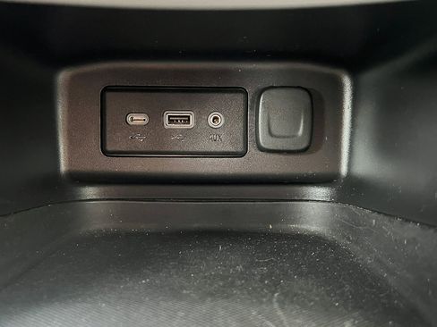 Used 2023 Chevrolet Equinox LS w/ LS Convenience Package image 20