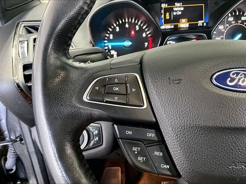 Used 2018 Ford Escape SEL w/ Canadian Touring Package image 11