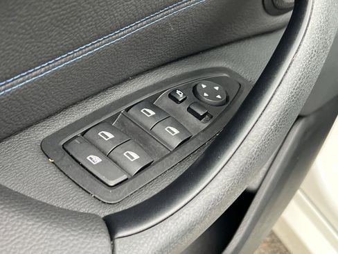 Used 2022 BMW X1 xDrive28i w/ M Sport Package image 12