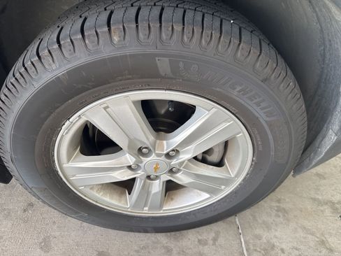 Used 2020 Chevrolet Trax LS w/ Tint and Cruise Package FWD image 21