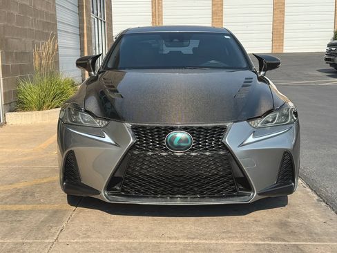 Used 2020 Lexus IS 350 F Sport w/ F Sport Package RWD image 8