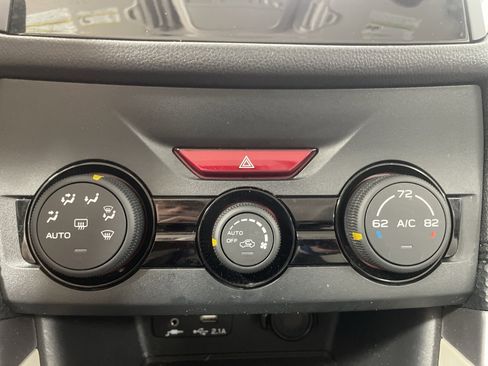 Used 2023 Subaru Forester AWD/4WD image 19