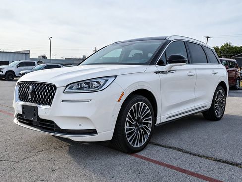 Used 2020 Lincoln Corsair Reserve w/ Equipment Group 202A AWD/4WD image 3