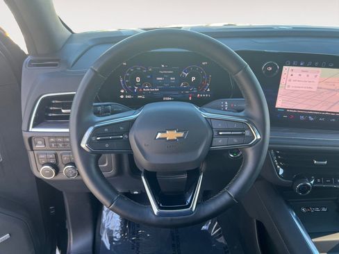 Used 2025 Chevrolet Tahoe Premier image 17