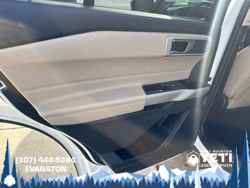 Used 2022 Ford Explorer XLT w/ Equipment Group 202A image 24