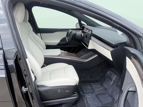 Used 2022 Tesla Model X AWD/4WD image 56