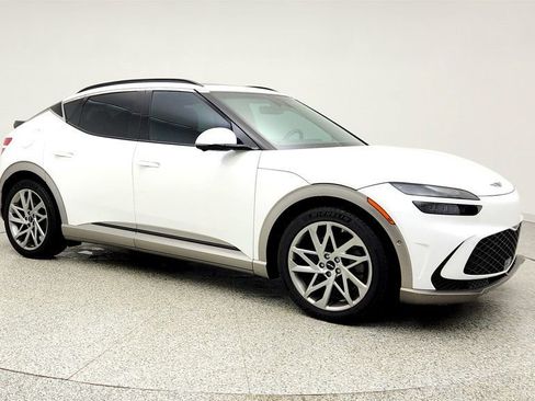 Used 2024 Genesis GV60 Advanced AWD/4WD image 3