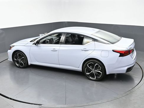 Used 2023 Nissan Altima 2.5 SR image 46