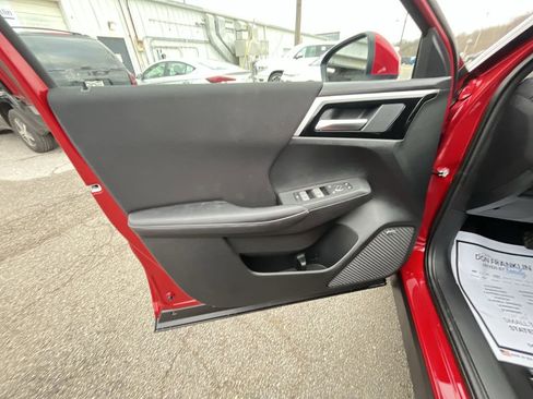 New 2026 Mitsubishi Outlander ES image 13