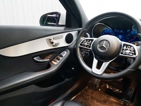 Used 2021 Mercedes-Benz C 300 Sedan image 11