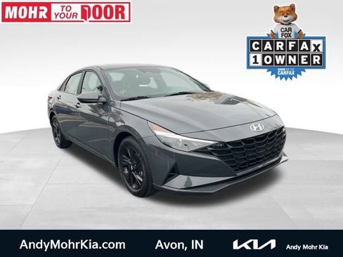 Used 2023 Hyundai Elantra SEL image 1
