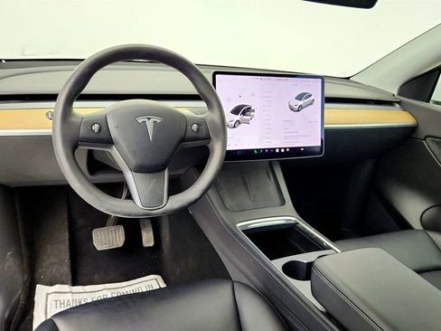 Used 2021 Tesla Model Y Long Range AWD/4WD image 12