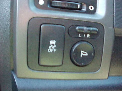 Used 2010 Honda CR-V LX image 18