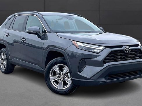 Used 2024 Toyota RAV4 XLE image 8