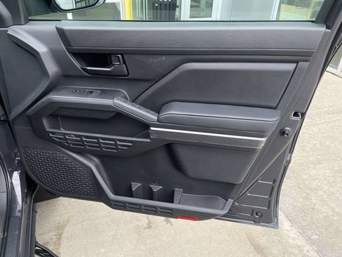 New 2026 Toyota Tacoma SR5 AWD/4WD image 37