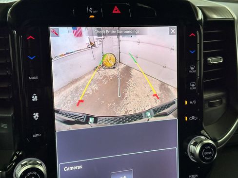 New 2026 RAM 1500 4x4 Crew Cab image 41