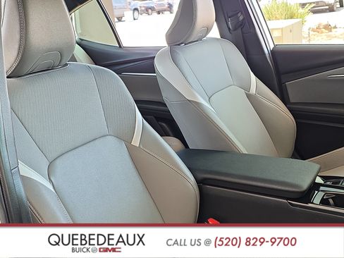 Used 2025 Toyota Camry SE w/ Convenience Package FWD image 30