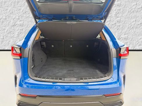 Used 2023 Lexus NX 250 FWD w/ Cold Area Package image 12