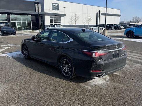 Used 2022 Lexus ES 350 w/ Premium Package image 9
