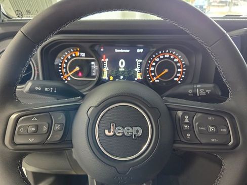 New 2026 Jeep Gladiator Rubicon AWD/4WD image 22