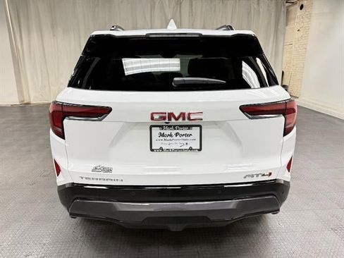 New 2026 GMC Terrain AT4 AWD/4WD image 4