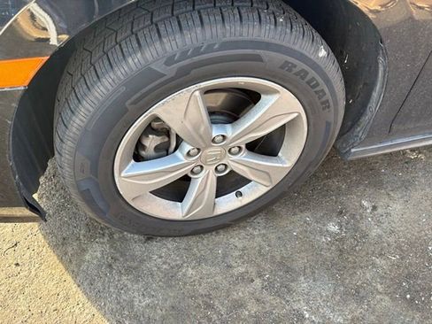Used 2019 Honda Odyssey EX-L image 6