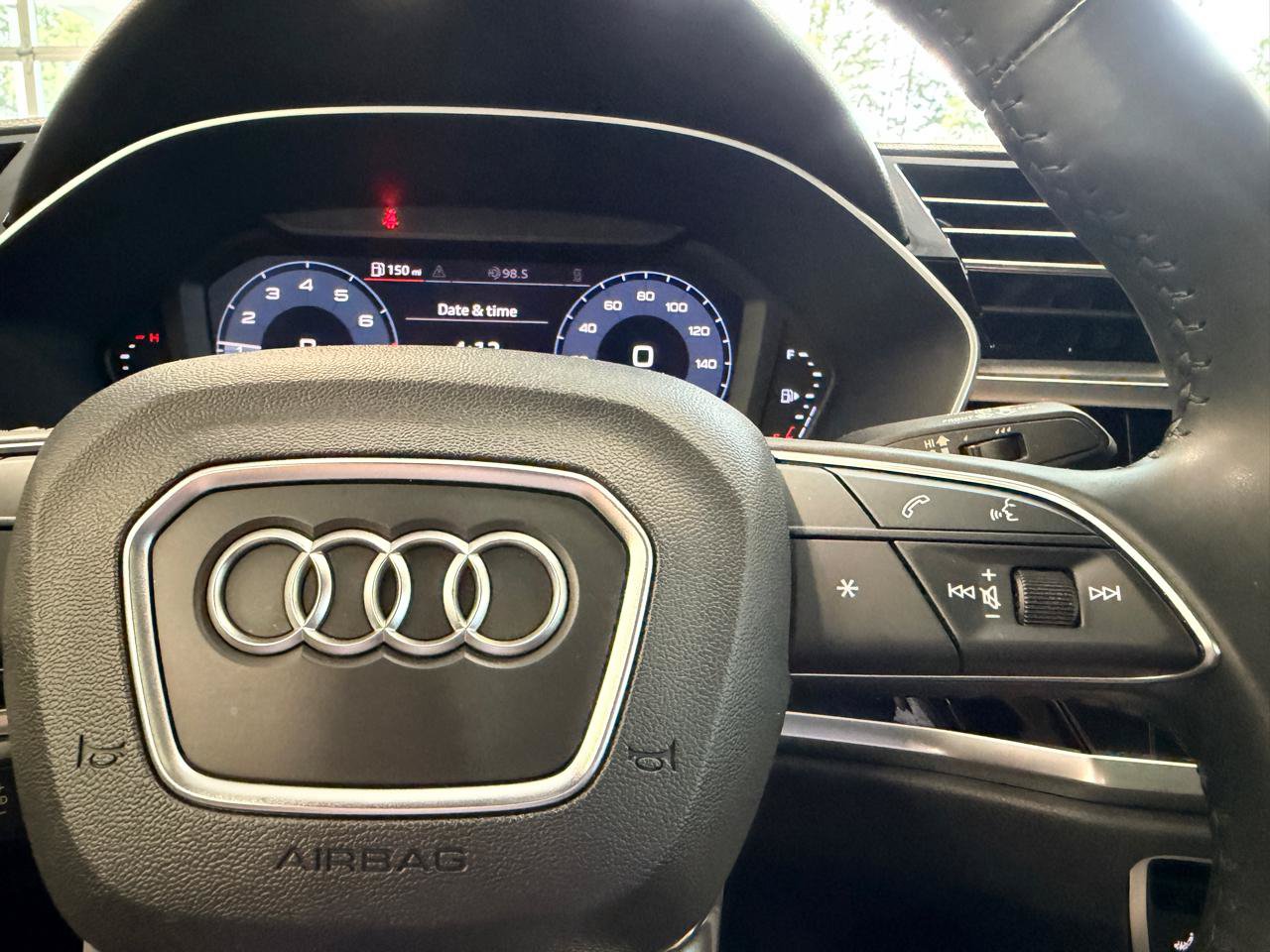 Used 2020 Audi Q3 2.0T Premium w/ Convenience Package AWD/4WD image 36