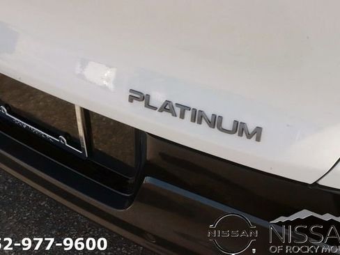 New 2026 Nissan Murano Platinum image 8