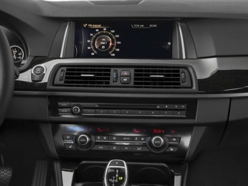Used 2016 BMW 535i xDrive Sedan image 9