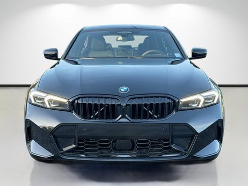 New 2026 BMW 330i xDrive Sedan w/ M Sport Package AWD/4WD image 8