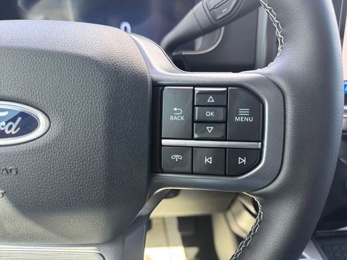 Used 2026 Ford F350 Lariat w/ Black Appearance Package image 24