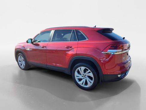 Used 2020 Volkswagen Atlas Cross Sport SE image 3