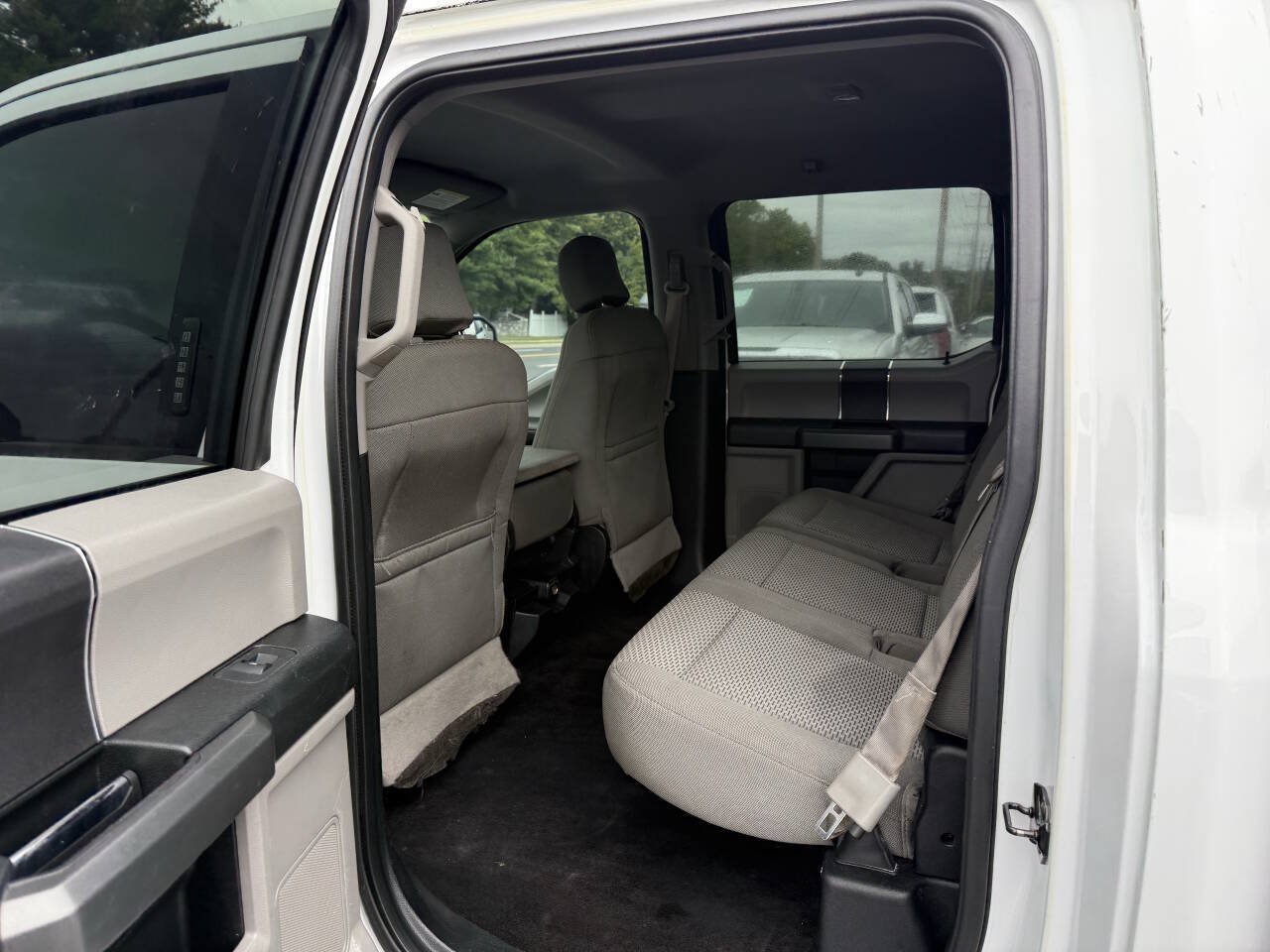 Used 2016 Ford F150 XLT w/ Equipment Group 301A Mid AWD/4WD image 16