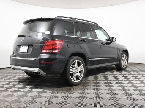 Used 2015 Mercedes-Benz GLK 350 4MATIC image 7