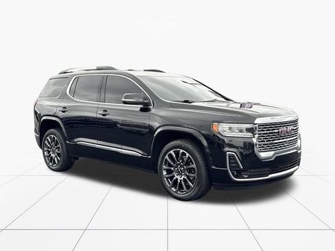Used 2023 GMC Acadia Denali w/ Black Diamond Edition FWD image 8