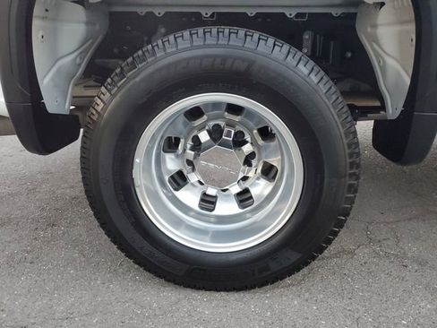 Used 2024 GMC Sierra 3500 Denali Ultimate image 5