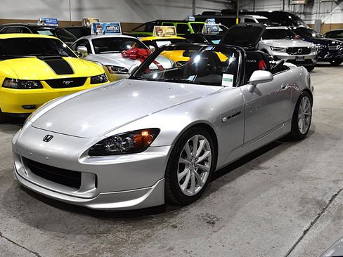 Used 2006 Honda S2000 image 17
