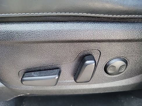 Used 2021 Kia Telluride S AWD/4WD image 16