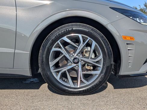 Used 2023 Hyundai Sonata SEL w/ Preferred Accessory Package image 13