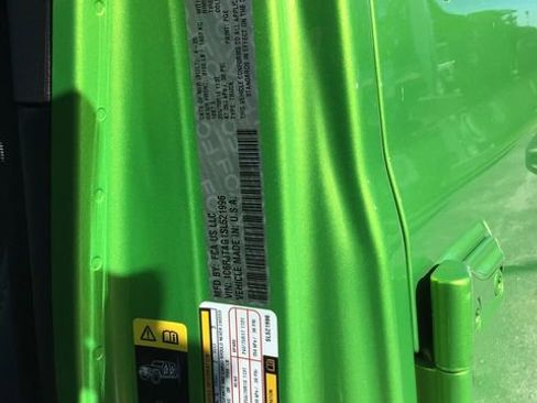 New 2025 Jeep Gladiator Sport w/ Premium Package image 19