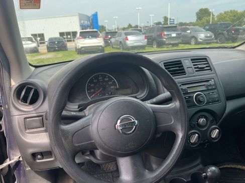 Used 2013 Nissan Versa S image 5