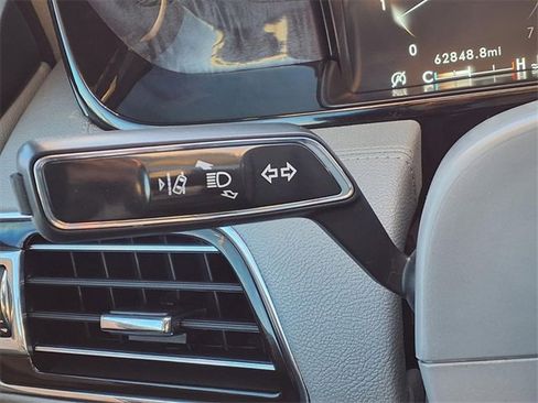 Used 2020 Lincoln Navigator Reserve w/ Luxury Package image 15