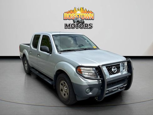 Used 2016 Nissan Frontier S image 5