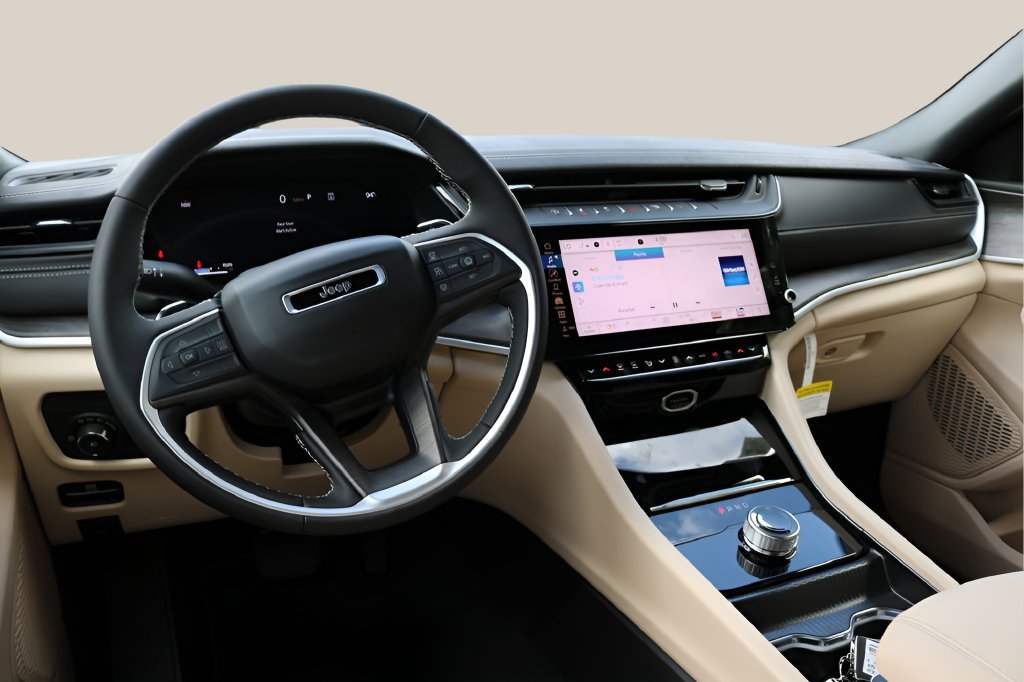 New 2026 Jeep Grand Cherokee Limited RWD image 13