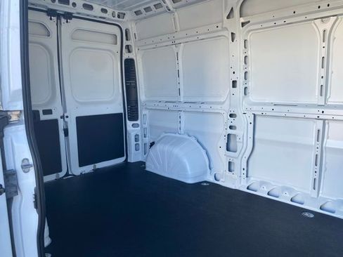 New 2026 RAM ProMaster 2500 w/ Convenience Group image 11