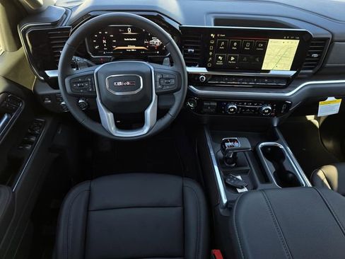 New 2026 GMC Sierra 1500 SLT w/ SLT Premium Package image 17