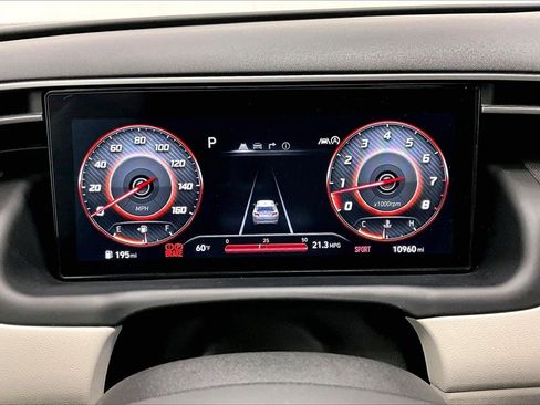 Certified 2023 Hyundai Tucson Limited w/ Cargo Package image 22